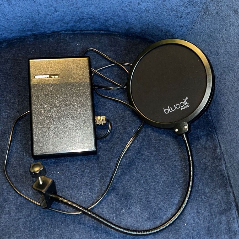 BERNINA/Blucoil microphone 